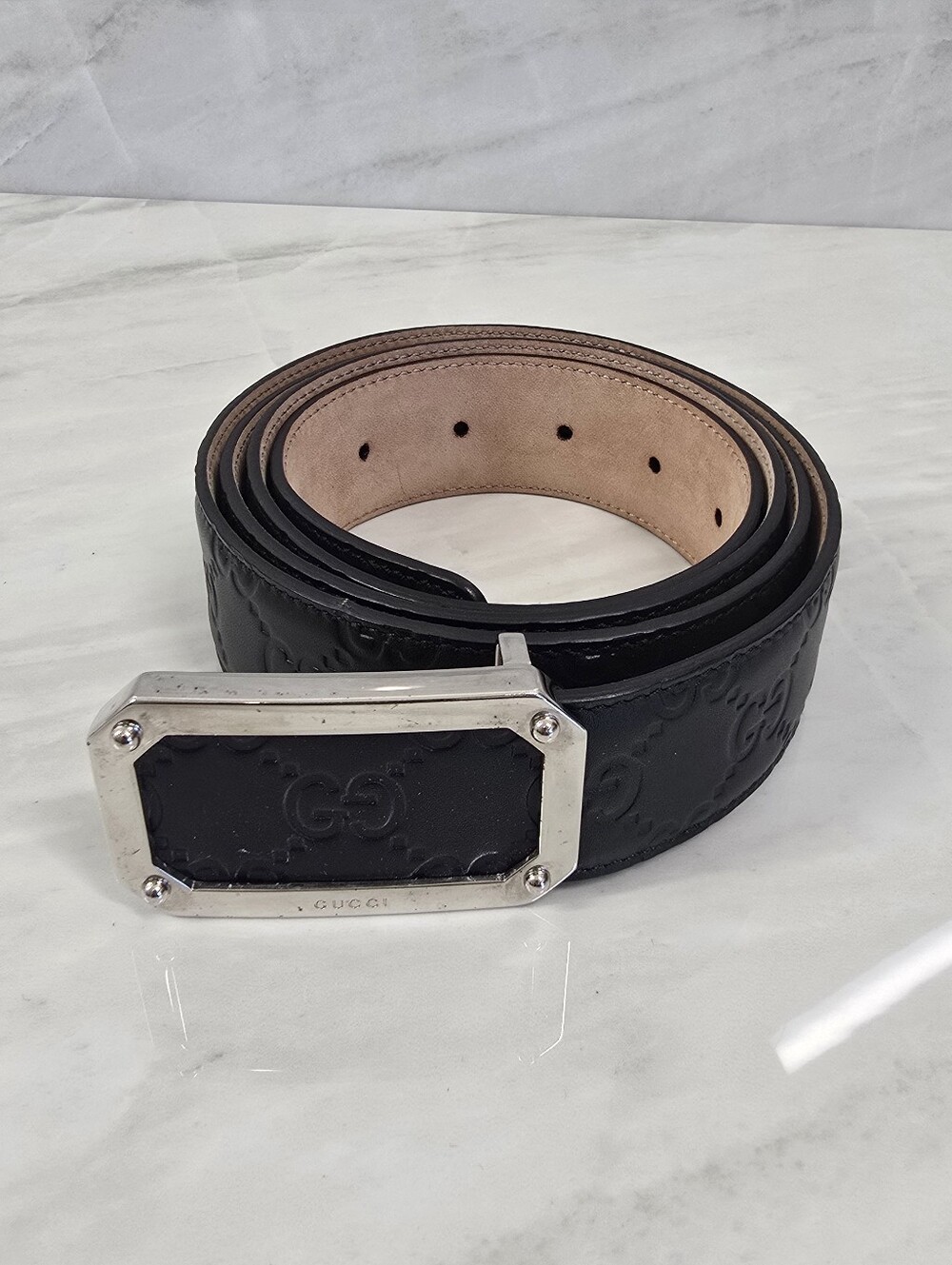 Gucci Black Embossed Leather Men's Belt with Silver-Tone Buckle - NWOT